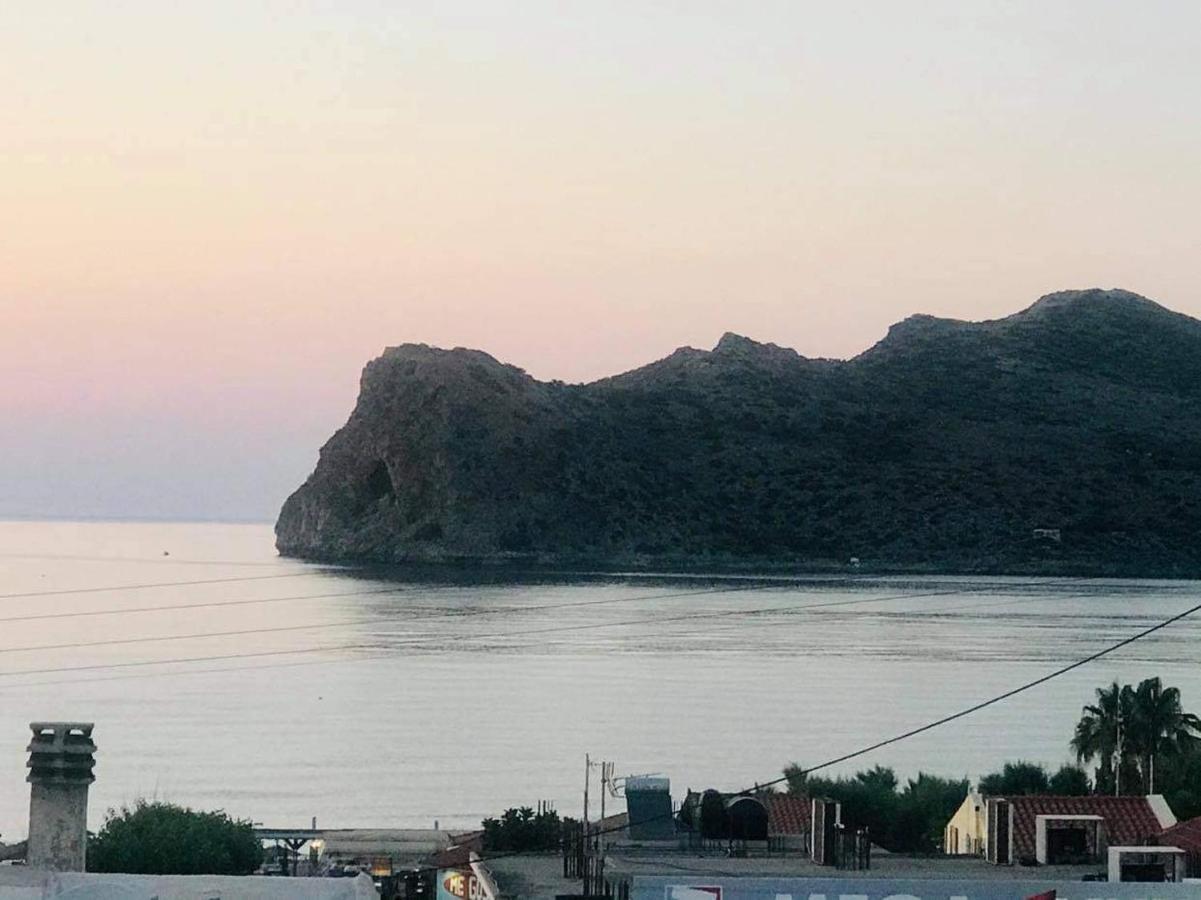Hotel Evexia Boutique & Agia Marina (Crete)