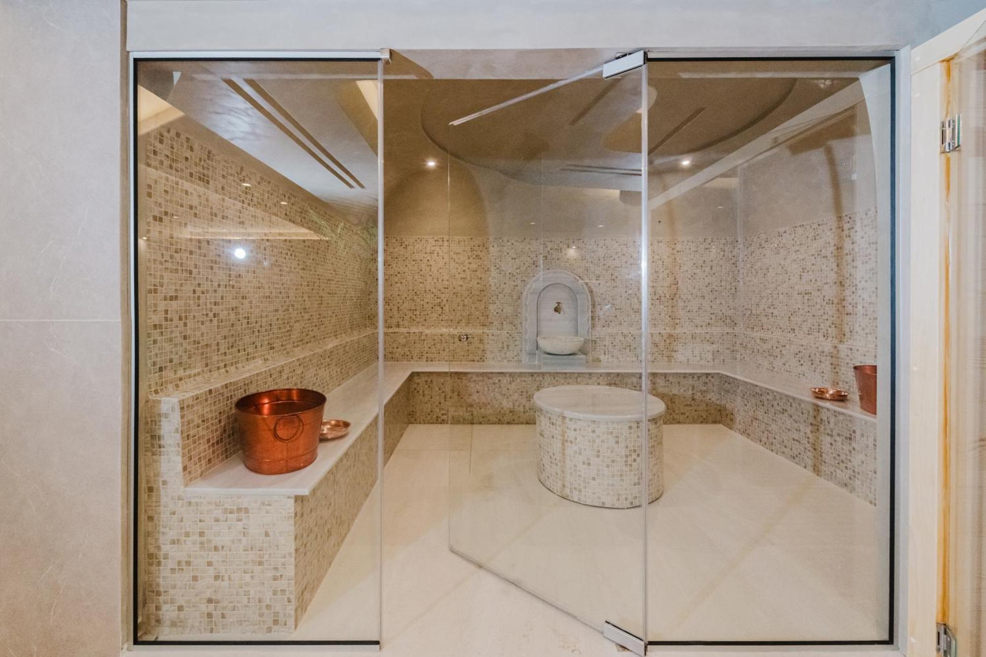 Hotel Evexia Boutique & 4*